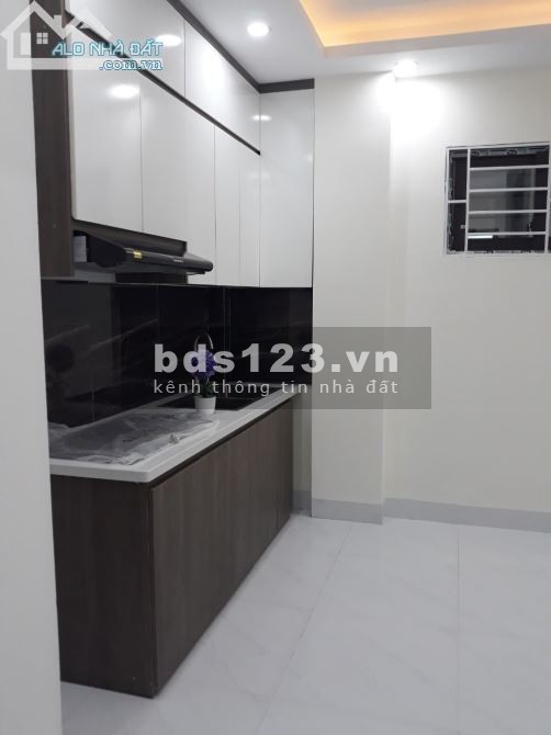 Bán Nhà Mỹ Đình dân trí cao, diện tích 54m2 giá bán 6,2 tỷ, lh 0964565786