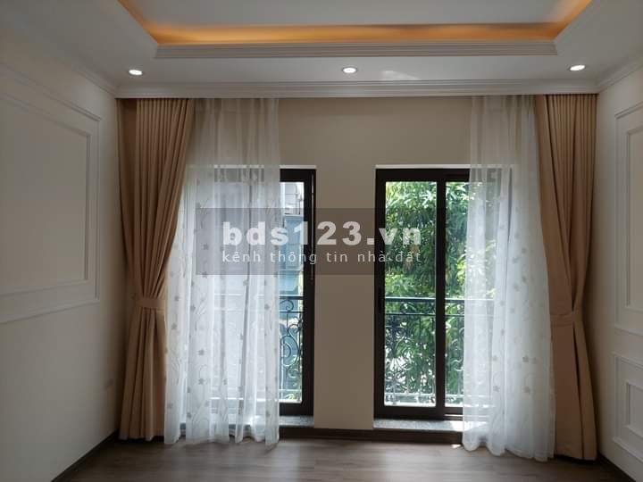 Siêu Phẩm Sài Đồng Ngõ To Hơn Phố 3 Ô Tô Tránh Long Biên, 5 tầng đúc kiên cố