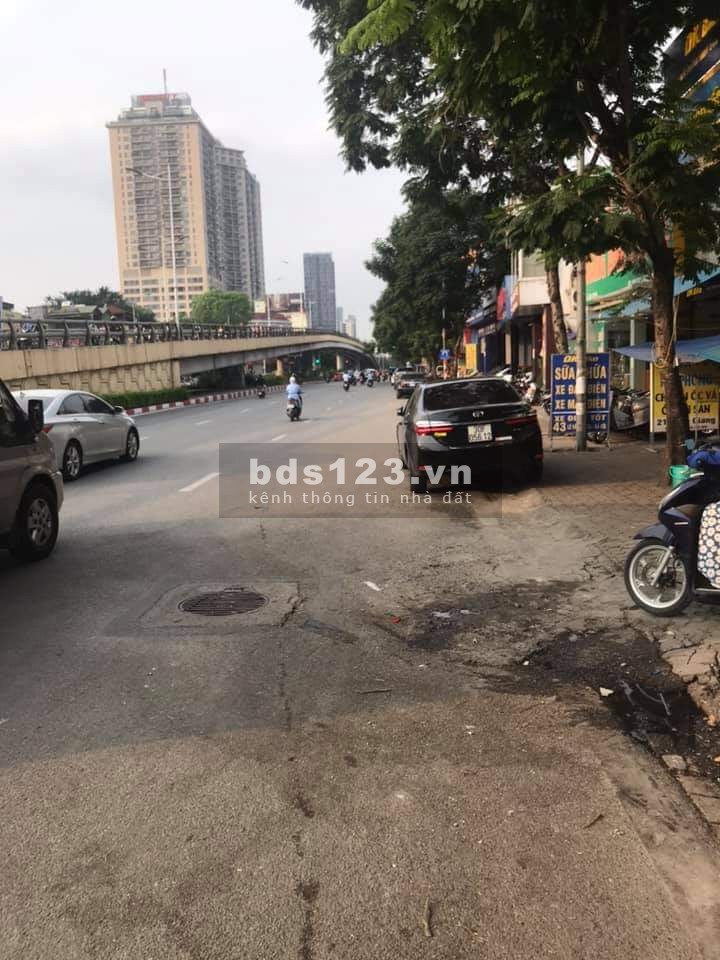 Bán gấp nhà Lê Văn Lương, Thanh Xuân, kinh doanh đỉnh, ôtô vào nhà