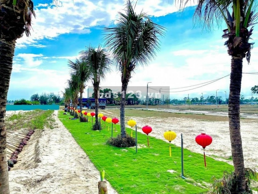 Chỉ Còn 1 Lô Ngoại Giao 108m2 trục đường 27m, quy hoạch điện âm, gần Sông, gần Biển