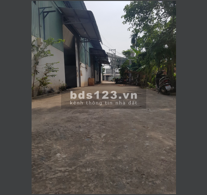 Xưởng cao đẹp ngay ngã tư Ga, diện tích 10x20m giá chỉ 11 triệu/ tháng, hổ trợ dịch
