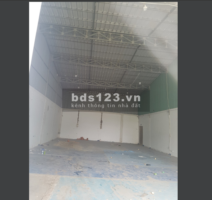 Xưởng cao đẹp ngay ngã tư Ga, diện tích 10x20m giá chỉ 11 triệu/ tháng, hổ trợ dịch