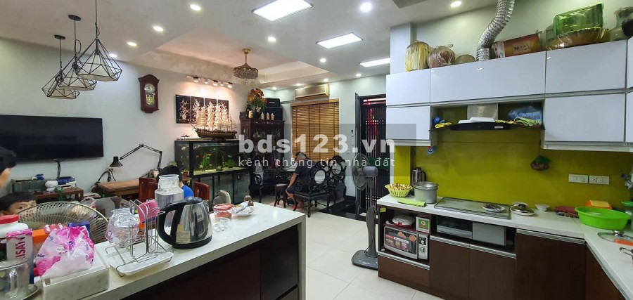 Bán nhà ngõ 43 Tô Vĩnh Diện, Thanh Xuân, dt 60m2, 5 tầng, giá 7.7 tỷ, lh0934323663