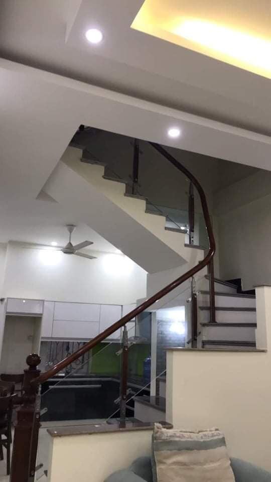 Bán nhà Phùng Hưng, Hà Đông 41m2, 3T, ô tô, kinh doanh, giá chỉ 3,8 tỷ.