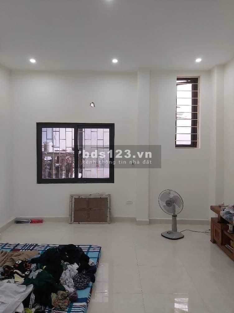 Nhà đẹp ở ngay, gần ô tô, Tôn Thất Tùng, Đại học Y, dt 36m2, 4 tầng, giá 3.5 tỷ