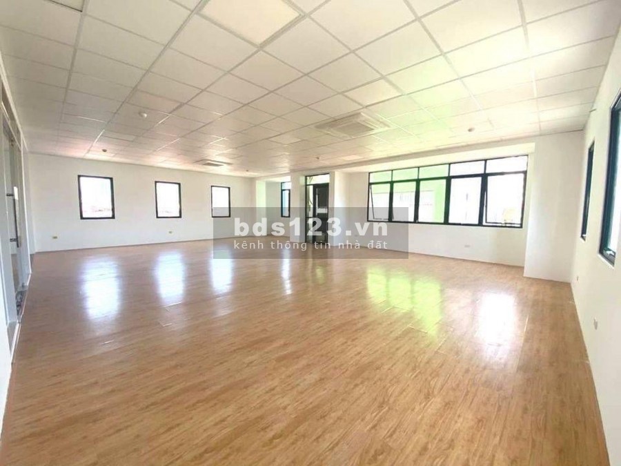 Nhà Cho Thuê Hoàng Văn Thụ, Quận Tân Bình, diện tích 10x20m, 1 lầu.