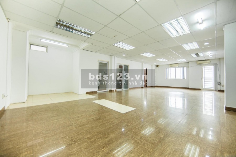 Nhà Cho Thuê Hoàng Văn Thụ, Quận Tân Bình, diện tích 10x20m, 1 lầu.