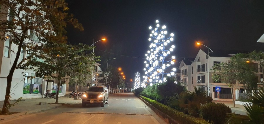 Làm ăn kinh doanh khó khăn tôi cần bán nhanh biệt thự An Vượng, hướng Đông Nam. Lh 0983983448