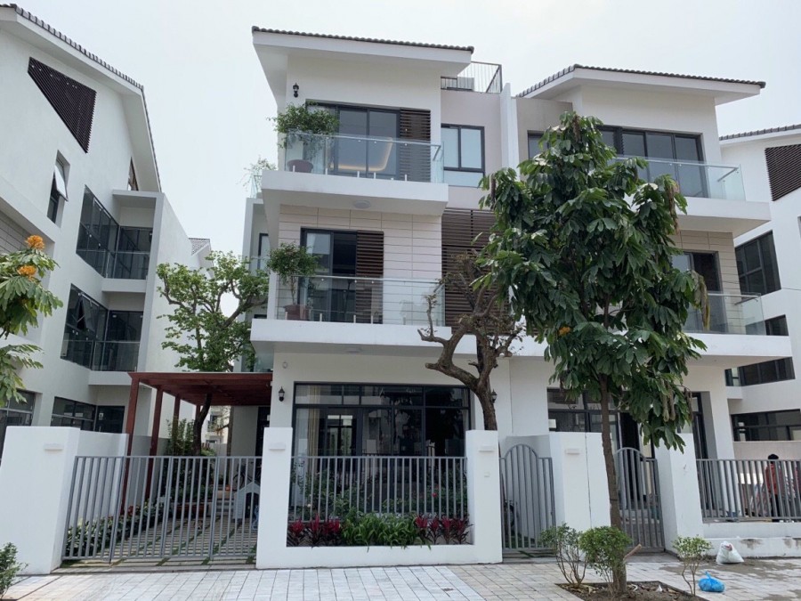 Làm ăn kinh doanh khó khăn tôi cần bán nhanh biệt thự An Vượng, hướng Đông Nam. Lh 0983983448