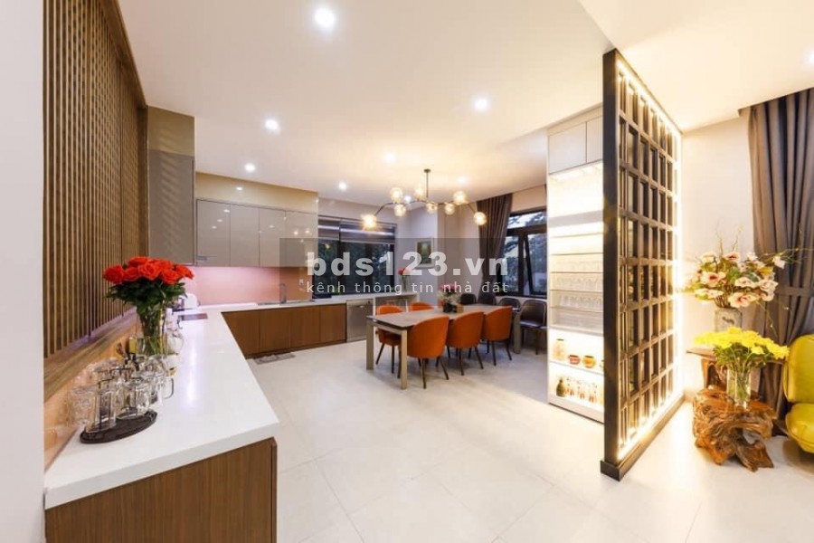 Cho Thuê Nhà Bàu Cát 3, Quận Tân Bình, diện tích sử dụng: 8x18m, 3 lầu
