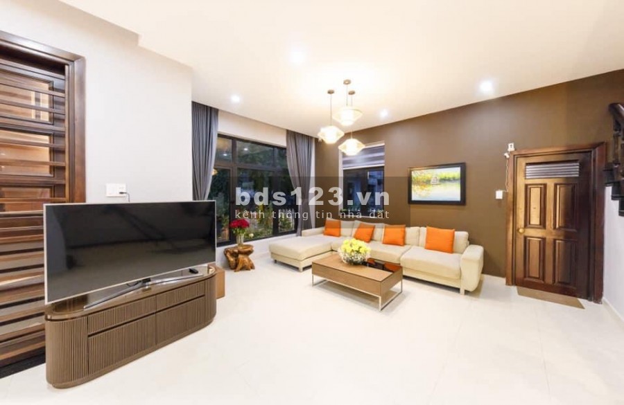 Cho Thuê Nhà Bàu Cát 3, Quận Tân Bình, diện tích sử dụng: 8x18m, 3 lầu