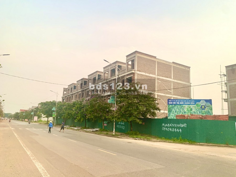 ️Bán lô sổ đỏ mt 6m️, ngay gần sân bóng - Băng 3 đường Lê Quang Đạo
