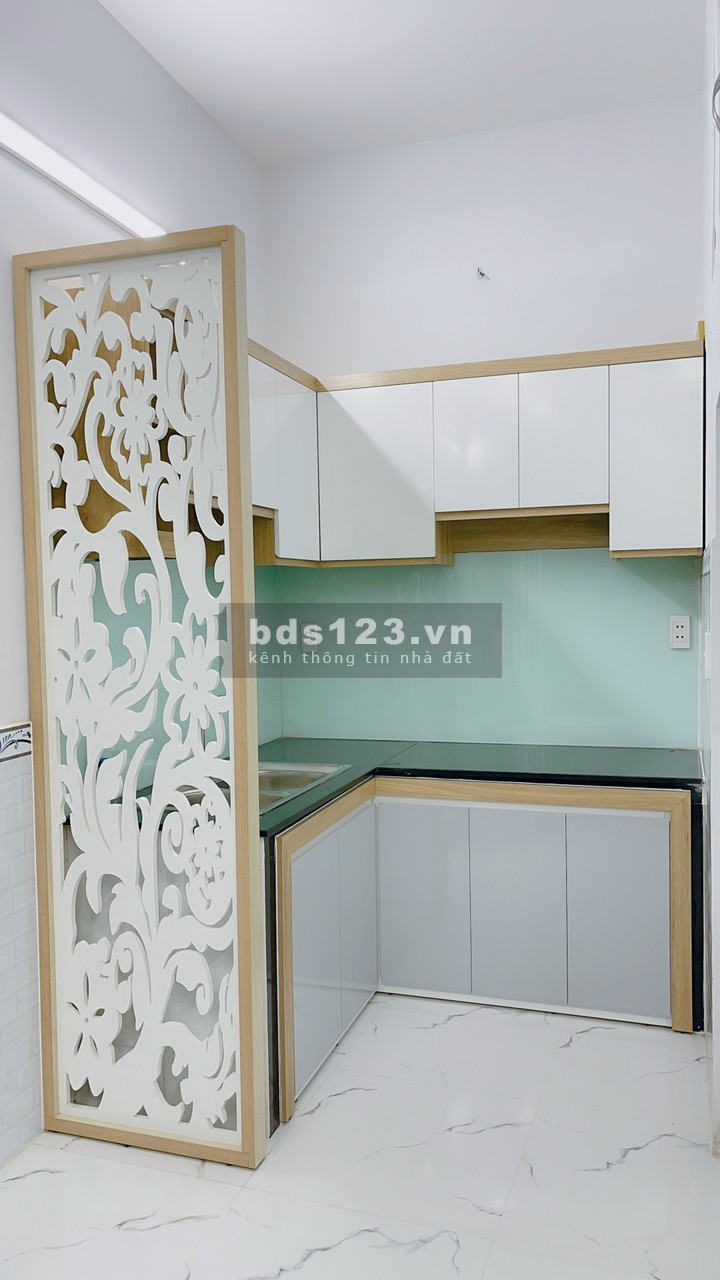 Cần bán gấp nhà 1982 Huỳnh Tấn Phát, huyện Nhà Bè, giá 1.32 tỷ, lh 0908189536