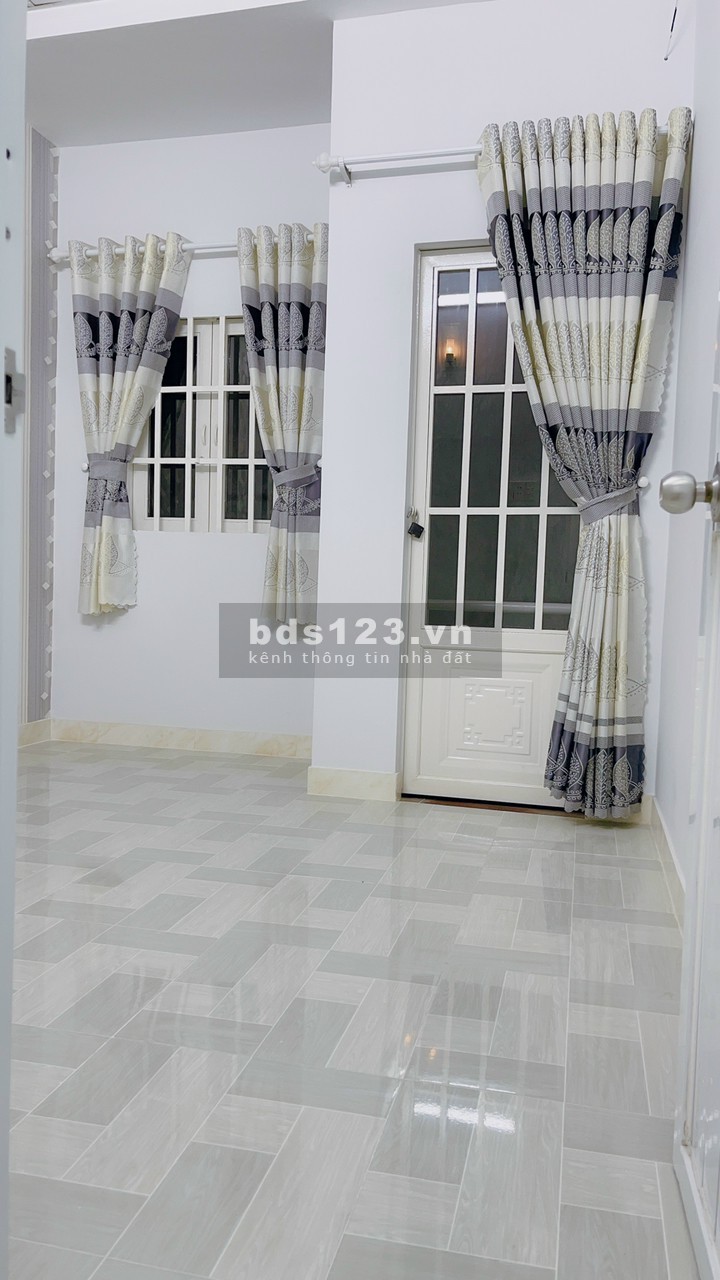 Cần bán gấp nhà 1982 Huỳnh Tấn Phát, huyện Nhà Bè, giá 1.32 tỷ, lh 0908189536