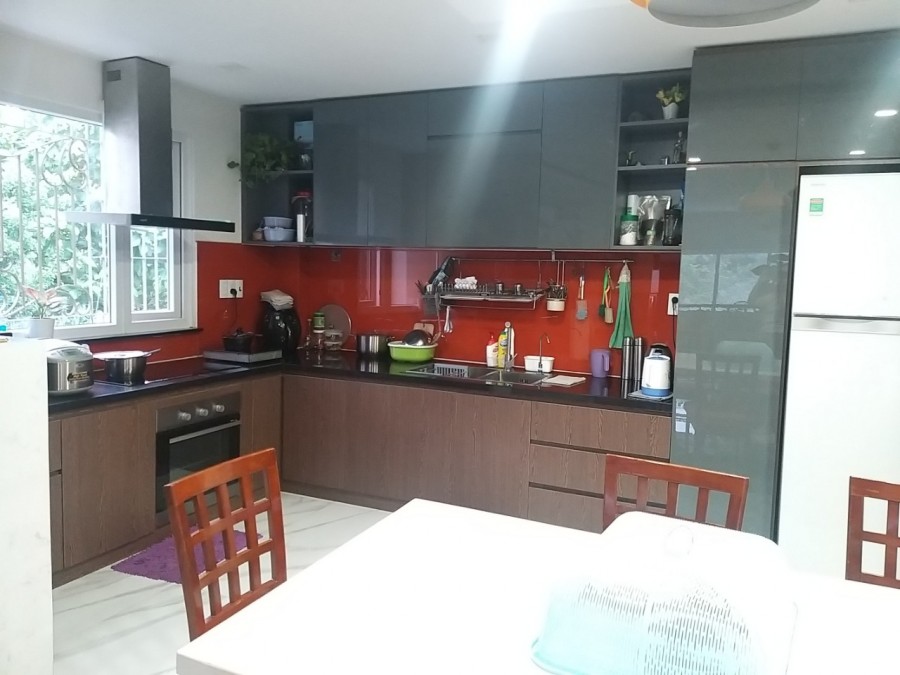 Bán nhà đẹp, đường số An Phú, Quận 2, 1 trệt, 1 lửng, 2 lầu đúc, lhcc