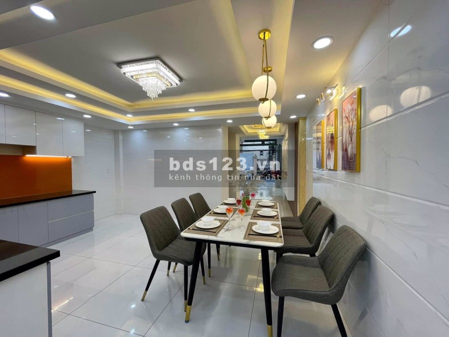Cho Thuê Nhà Cửu Long, Quận Tân Bình, diện tích sử dụng 6x18m, 3 lầu