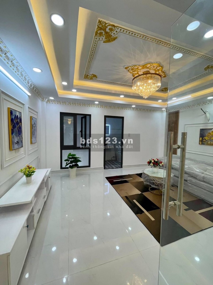 Cho Thuê Nhà Cửu Long, Quận Tân Bình, diện tích sử dụng 6x18m, 3 lầu