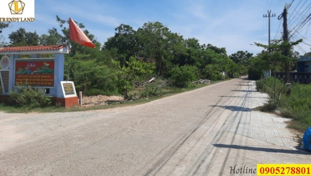 Siêu hot bán ngay lô đất đẹp tại Địa Hoà, giá thoả thuận, lh 0906225020