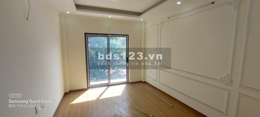 Cần bán căn nhà 5 tầng, căn góc 3 ngủ, dt30m2, tại Đa Sỹ-Kiến Hưng, gần bể bơi Đa Sỹ. Lh 0984672007
