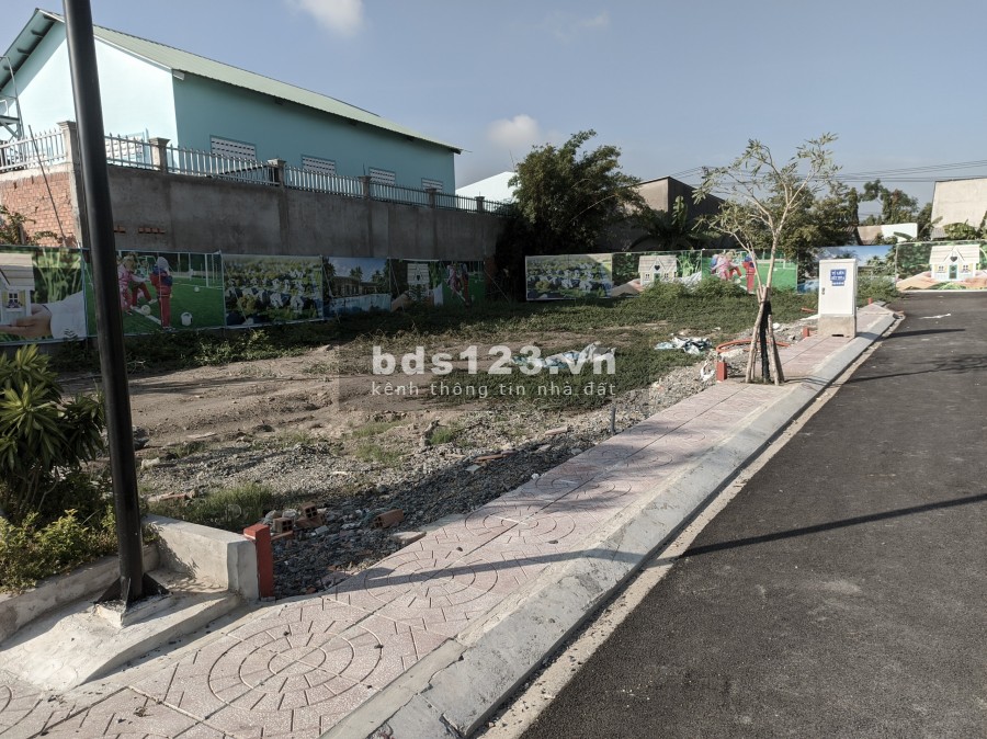 Bán lô đất 82m2 đường Huỳnh Hữu Trí , cách mặt tiền 50m sổ hồng riêng giá 1tỷ350