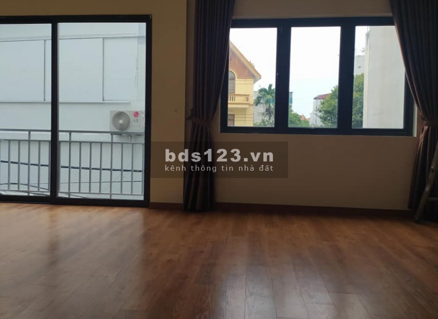 Bán nhà Nam Từ Liêm, ô tô đỗ, ngõ rộng thông, dt 38m2, 4 tầng, mt 6m, giá màu dịch, giá 3.6 tỷ, lh 0966396381