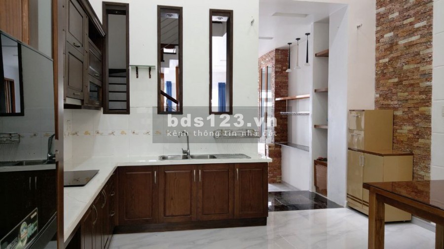 Cho thuê nhà 5x27m Trần Não trệt 2 lầu 5 phòng ngủ, sân để xe ô tô, giá tốt