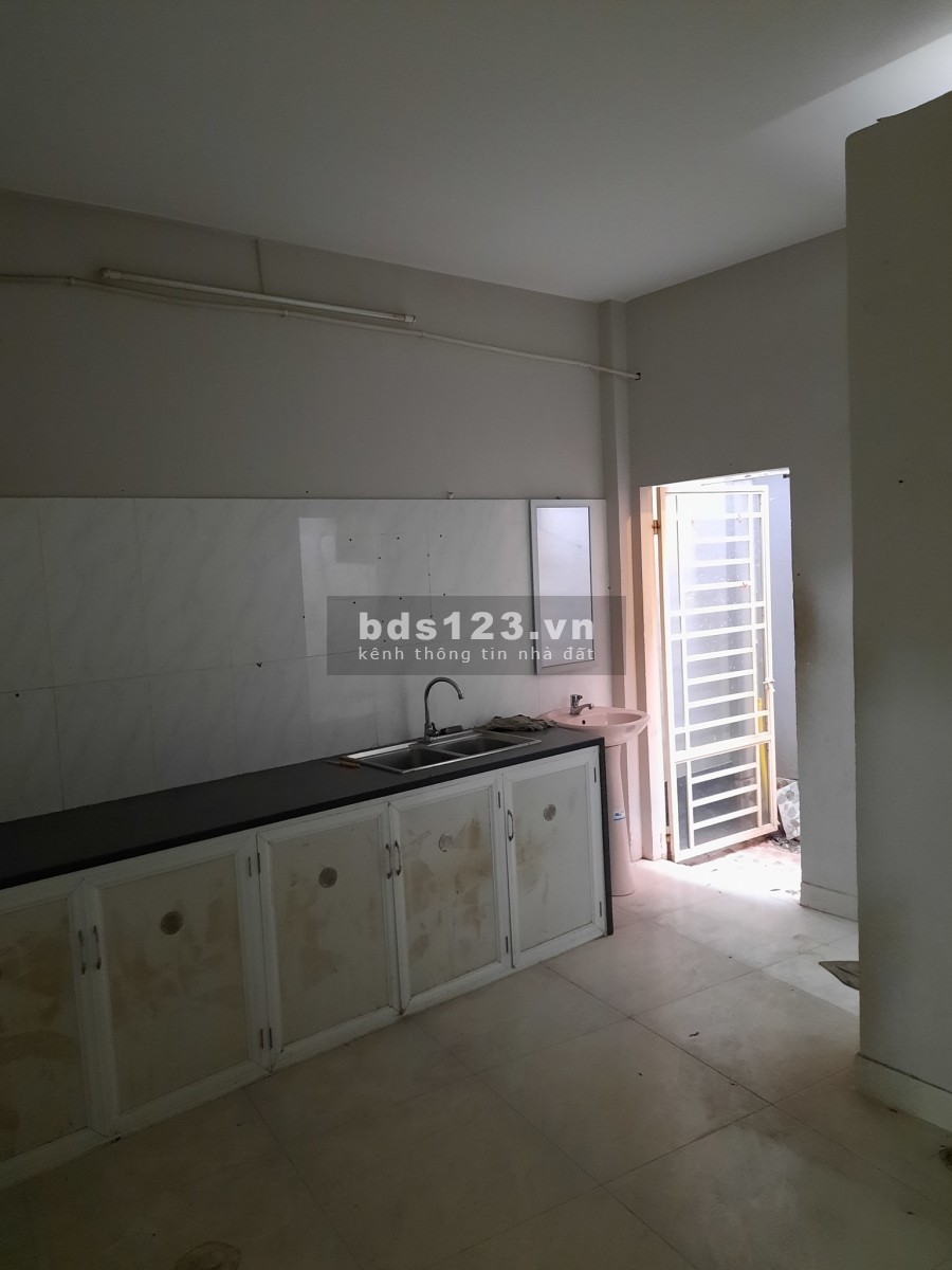 Giá ngộp diện tích 58m2 giá 5.2 tỷ hẻm 3m Hồng Lạc Phường 11 Quận Tân Bình