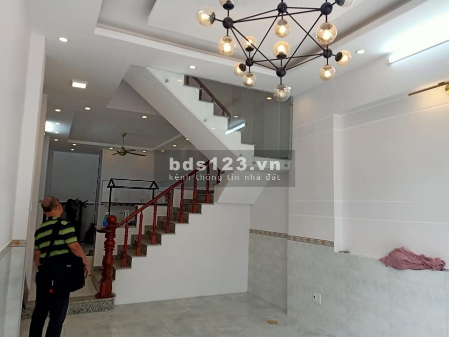 Bán nhà Bàu Cát, Tân Bình, dt 4x16m, giá 7 tỷ 690tr, LH 0933592713