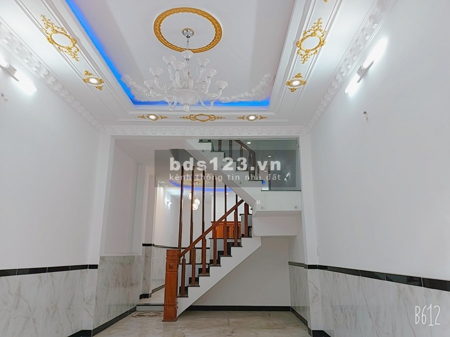 (Quận 12)Nhà đẹp, hxh 7m, Lê Văn Khương, phường Thới An,dt 70m2, 3 tầng, giá 4.6 tỷ
