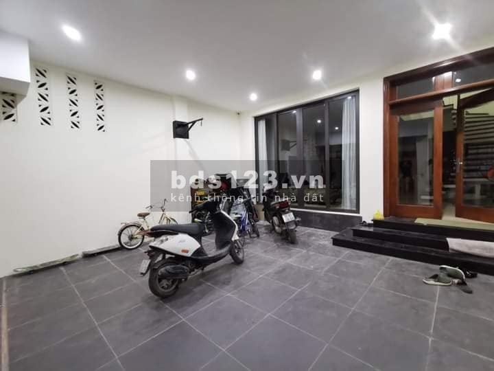 Ngôi nhà trong mơ 50m2, 3 tầng đúc Kim Ngưu giá bán chỉ 3 tỷ, lhcc
