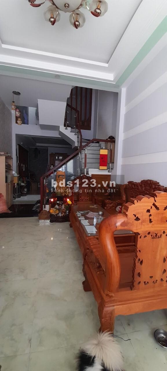 Cần bán nhà 1T3L ,Đ.Hoàng Bật Đạt,P.15,Q.Tân Bình LH 0918090039
