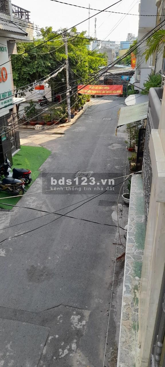 Cần bán nhà 1T3L ,Đ.Hoàng Bật Đạt,P.15,Q.Tân Bình LH 0918090039