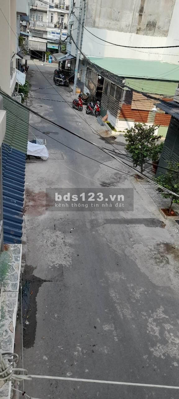 Cần bán nhà 1T3L ,Đ.Hoàng Bật Đạt,P.15,Q.Tân Bình LH 0918090039