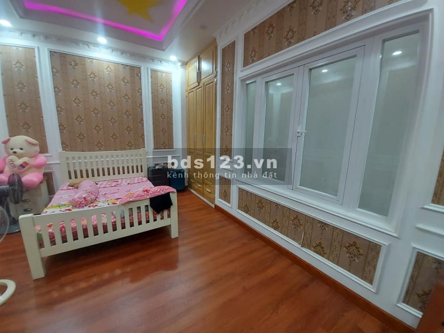 Bán nhà HXH Thoại Ngọc Hầu, 200m2(5x40), 4 tầng, Chỉ 13 tỷ, Tiện KD + Ở