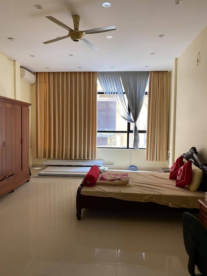 4 tầng, 4 ngủ, 50 mét, Ô tô, Kinh Doanh, Mỗ Lao, Hà Đông liên hệ 0989170977