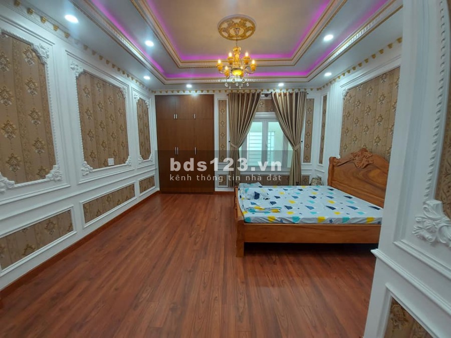 Bán nhà HXH Thoại Ngọc Hầu, 200m2(5x40), 4 tầng, Chỉ 13 tỷ, Tiện KD + Ở