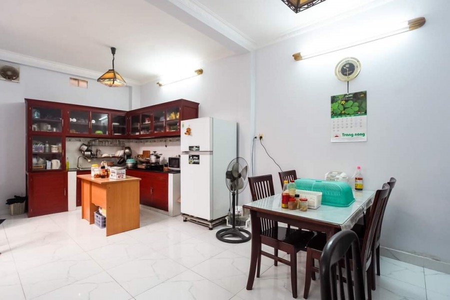 Bán nhà nguyên căn tại Đinh Bộ Lĩnh dt 61m2 giá 7.5 tỷ phường 26 Bình Thạnh