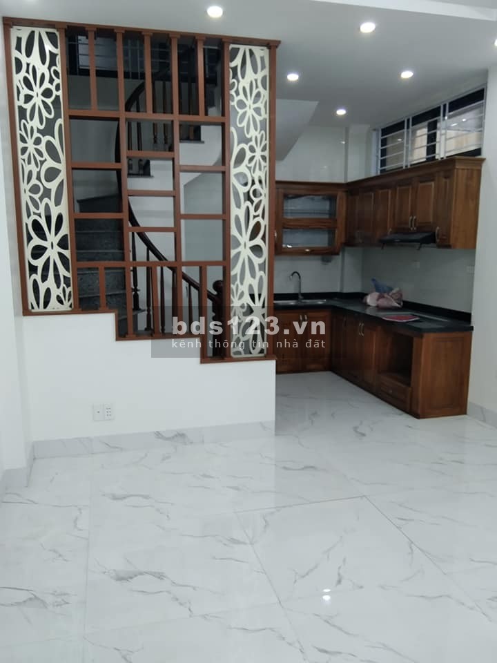 Nhà Đẹp Đông Ngạc, gần ô tô, diện tích 41m2, 5 tầng, giá bán 2.85 Tỷ