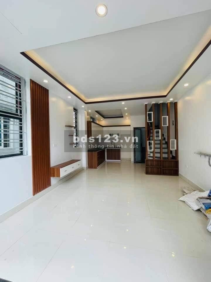 Bán nhà Thanh Xuân, Nhà mới xây, phong cách hiện đại, dt 35m2, giá 3,8 tỷ