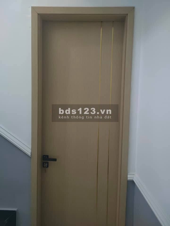 Bán Nhà Bát Khối Ô tô đỗ cửa, ngõ thông, ở KD tốt, dt 38m2, nhà 5 tầng, mặt tiền 3.5m, giá nhỉnh 2 tỷ