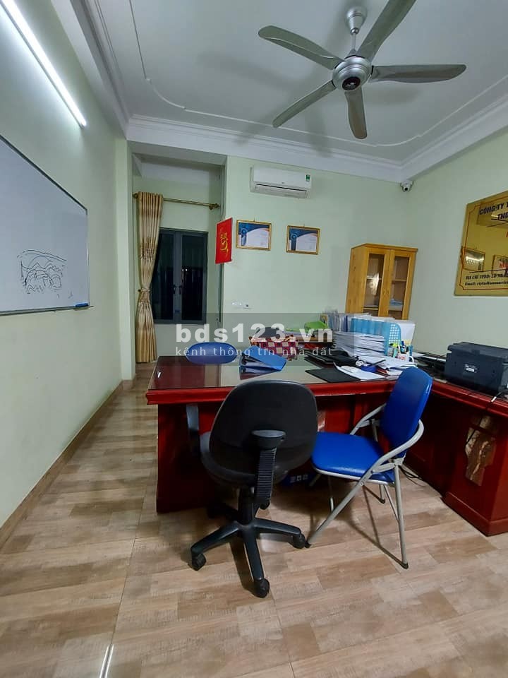 Tiểu Biệt thự 60m2, phong cách tân cổ điển chủ nhà tặng lại toàn bộ nội thất, lh 0945611728
