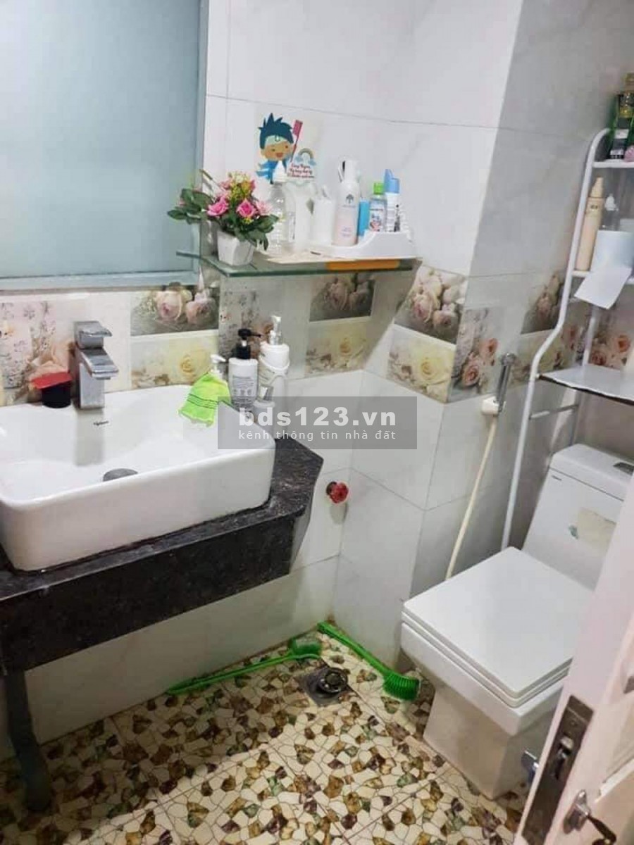 Ngõ to 63 Lê Đức Thọ, đường oto tránh kinh doanh thuận lợi, dt 40m2 5 tầng, giá 6.1 tỷ