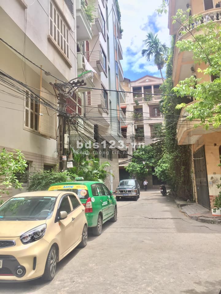 Diện tích 63m2, phân lô VPCP Hoàng Cầu gara ô tô, vỉa hè, 7 tầng, thang máy