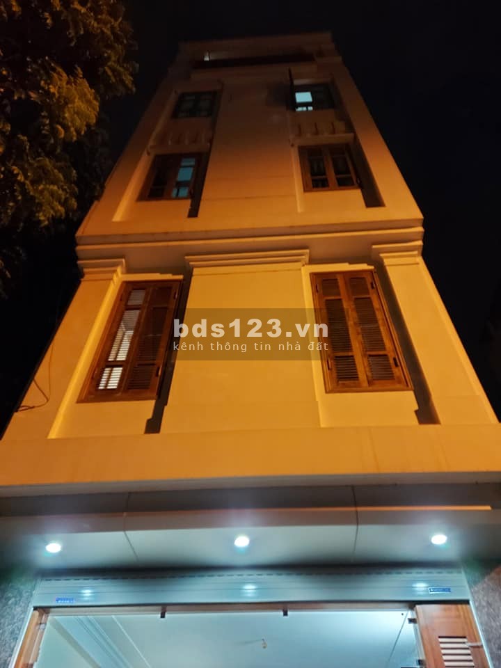 Tiểu Biệt thự 60m2, phong cách tân cổ điển chủ nhà tặng lại toàn bộ nội thất, lh 0945611728