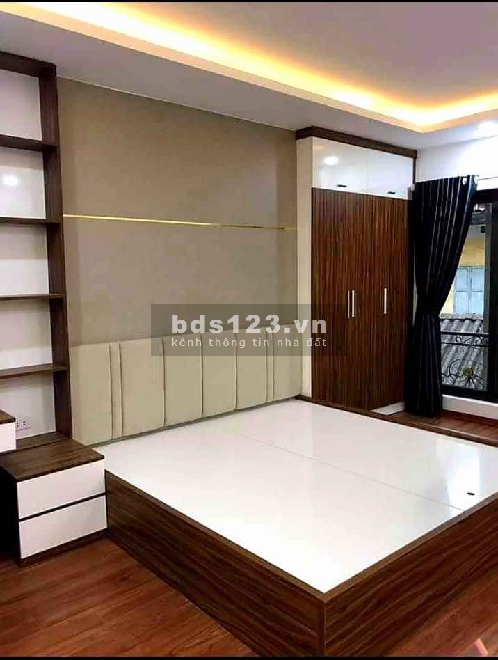 Bán cực phẩm Đinh Công Thượng mặt ngõ thông lô góc 2 mặt thoáng sáng, dt 52m2, giá 3.9 tỷ