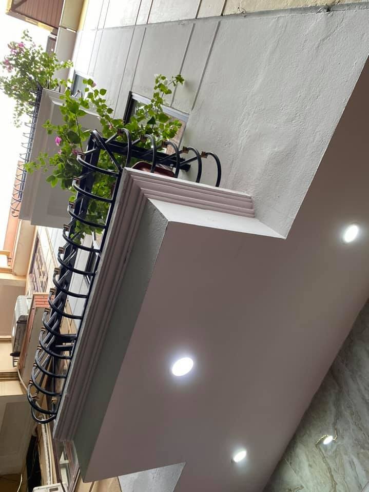 Bán nhà Bồ Đề, Long Biên, đẹp long lanh 32m2 x 4 Tầng 3 tỷ 50 triệu LH 0944267031