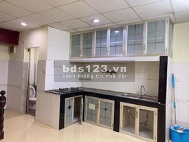 Nhà Bán 80m2, 2 tầng, hẻm xe hơi đường Tân Hương, Tân Phú, siêu rẻ chỉ có 4.4 tỷ
