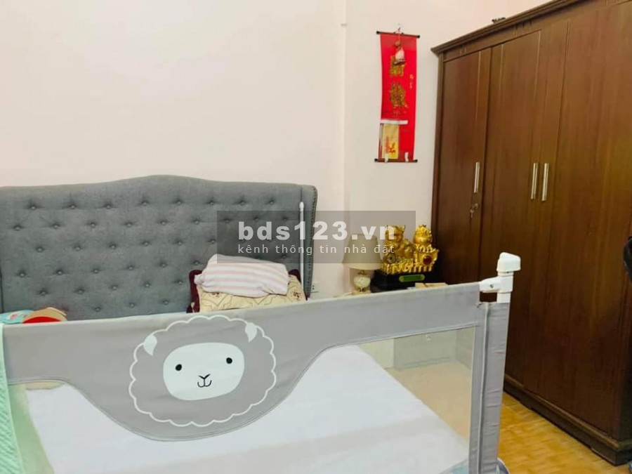 Bán gấp nhà phố Nguyễn Đức Cảnh Hoàng Mai 40m 4 tầng ngõ ô tô tránh kinh doanh dỉnh giá 3,95 tỷ