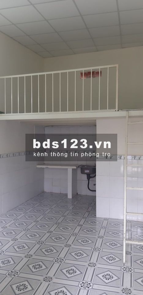 Quận 7 - Cho thuê phòng 3tr5 có gác, kệ bếp, wc riêng, Free xe gần KCX.