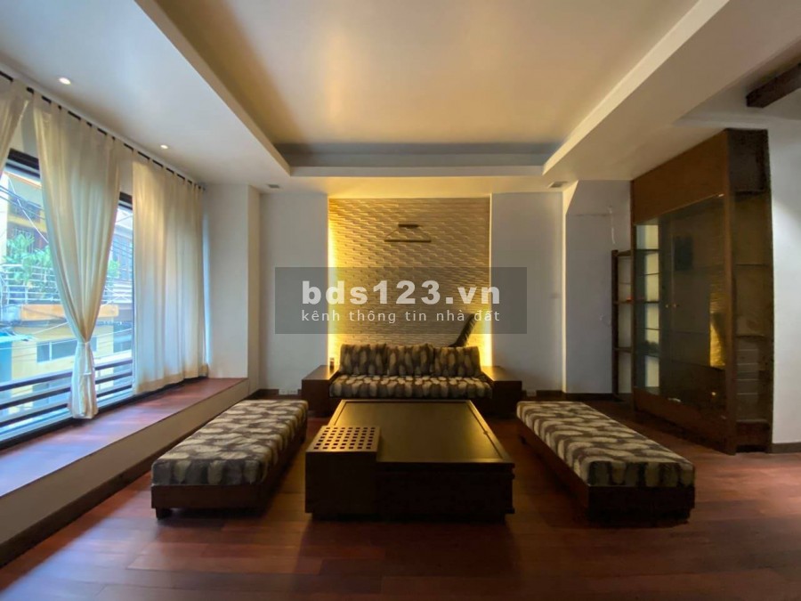 Siêu đẹp đường 800A Phùng Chí Kiên, diện tích 80m, gara bán tải, lên phố hay sân bay rất thuận tiện.